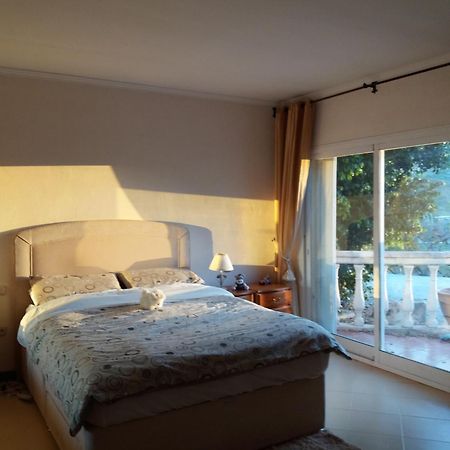 Villa De La Rosa Málaga Exterior foto